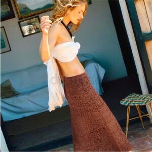 KNIT MIDI SKIRT
